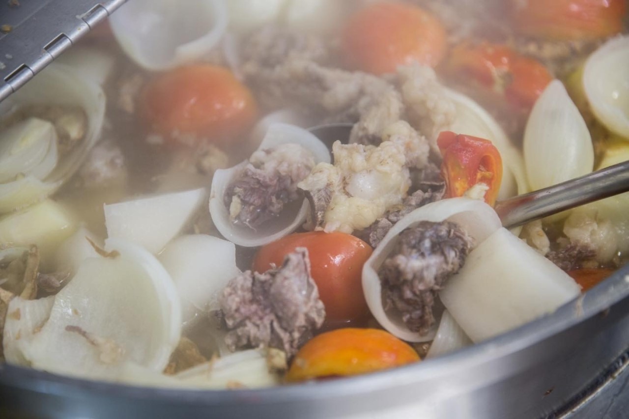 老字號招牌   牛肉湯  米其林必比登 (冷凍料理包)